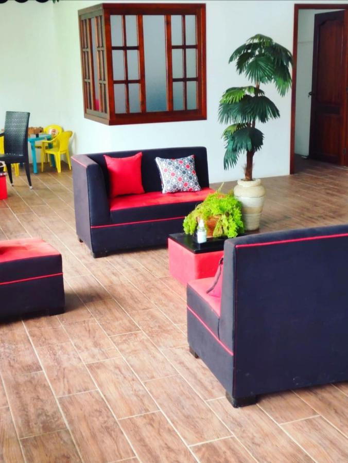 Вилла La Casa De La Abuela Сукуа Экстерьер фото