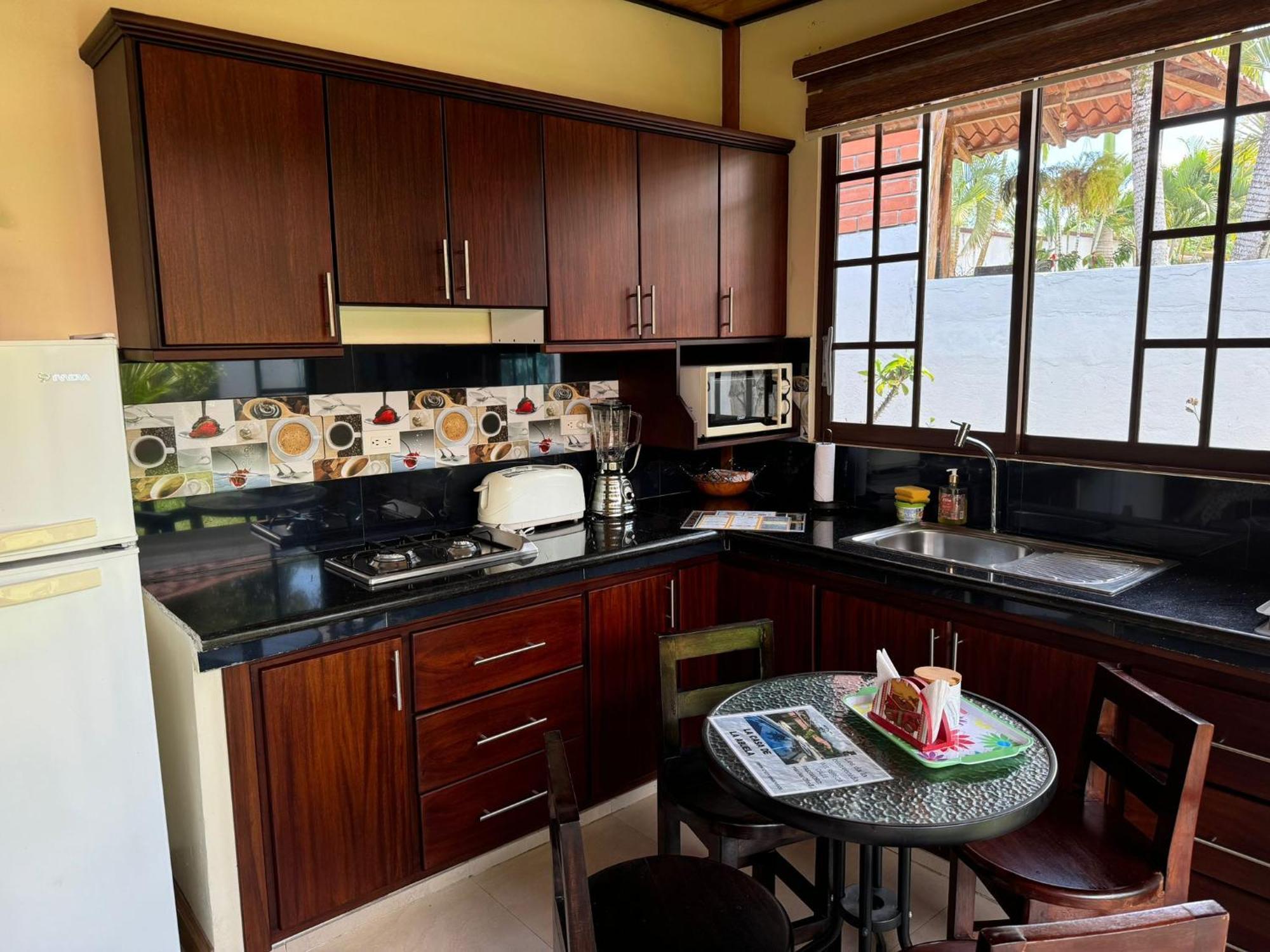 Вилла La Casa De La Abuela Сукуа Экстерьер фото