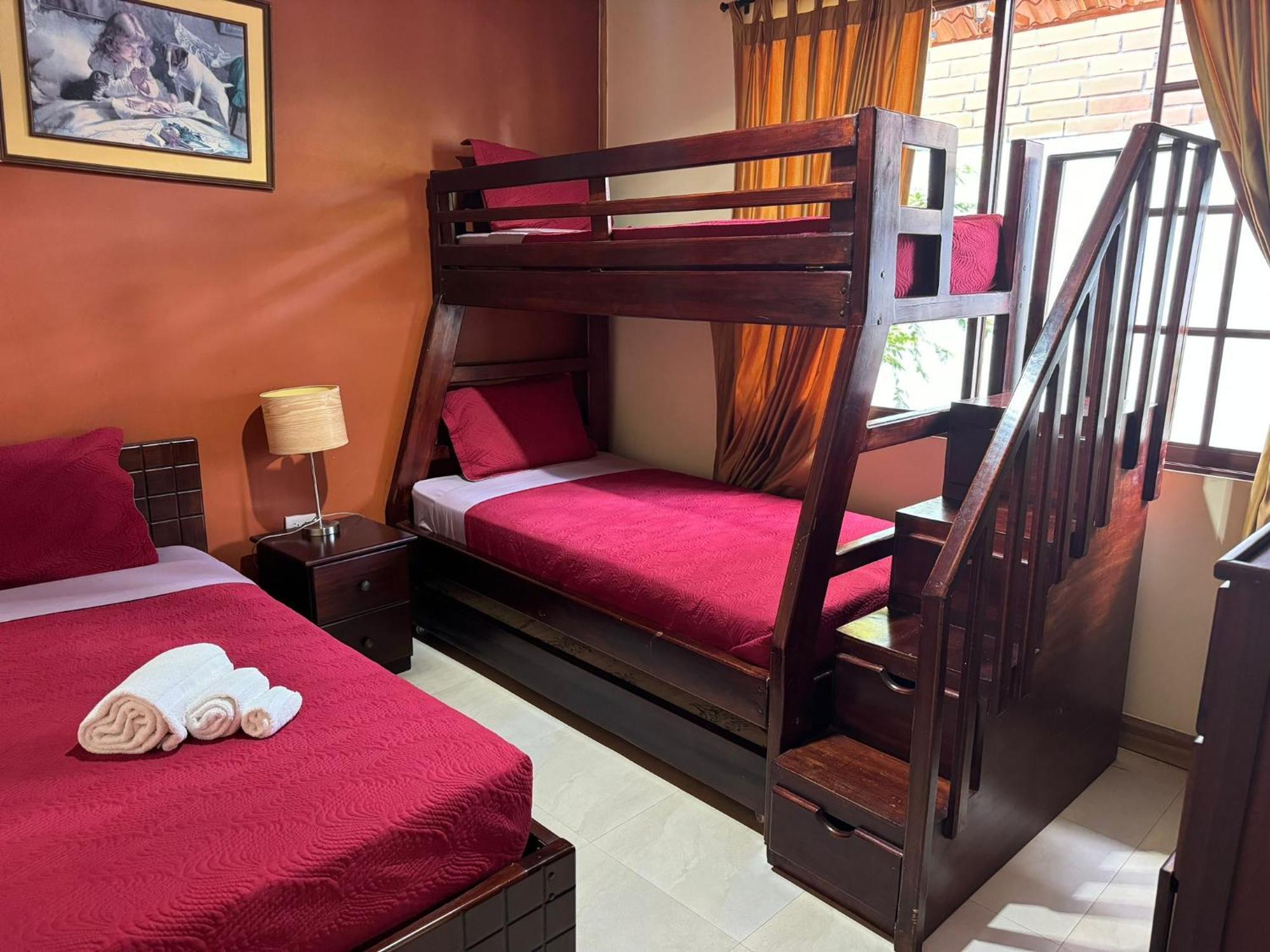 Вилла La Casa De La Abuela Сукуа Экстерьер фото